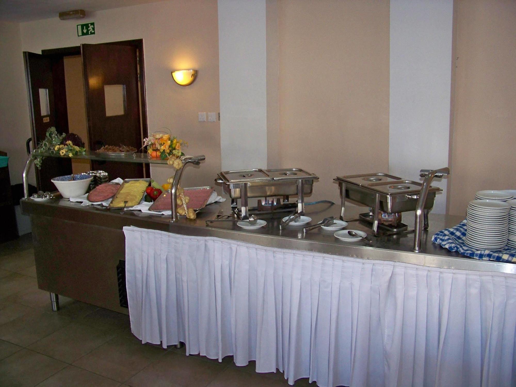 Hotel Primera 3*