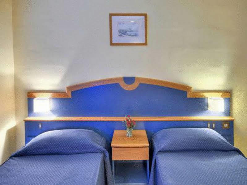 Отель Primera 3*